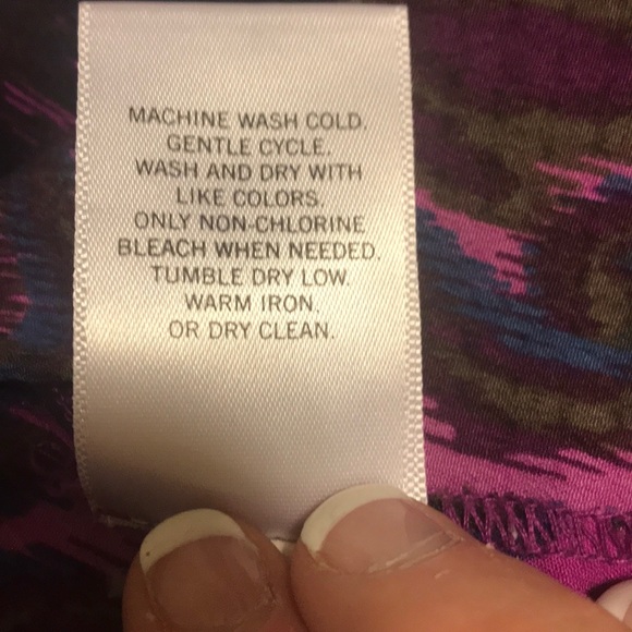 Banana Republic Pink Flutter Sleeve Blouse - Picture 8 of 8